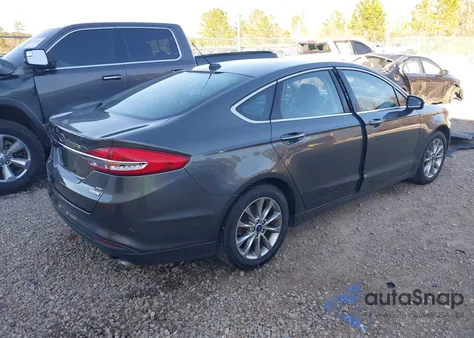 2017 Ford Fusion Se z USA, uszkodzony, nr VIN 3FA6P0HD5HR270551